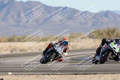 media/Dec-06-2025-CVMA (Sat) [[4a896cc04c]]/Race 8- Formula 40 MW and LW/